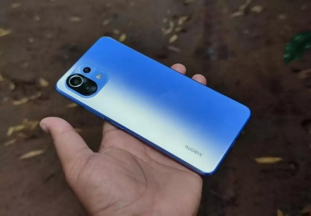 Xiaomi telefonu garsiakalbiu isvalymas
