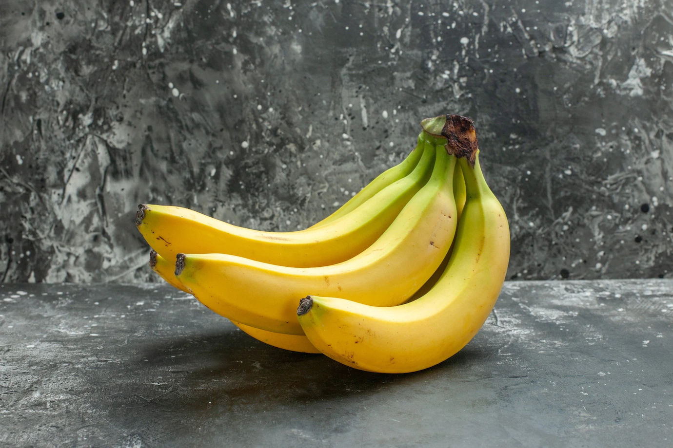 Kada valgyti bananą - vakare ar ryte