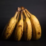Pajuodę bananai