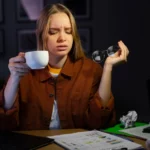 Kavos gėrimas esant blogai nuotaikai