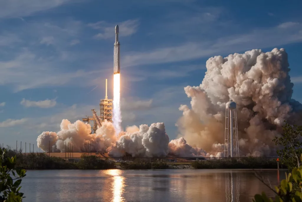 SpaceX raketos paleidimas - iliustracinė nuotrauka