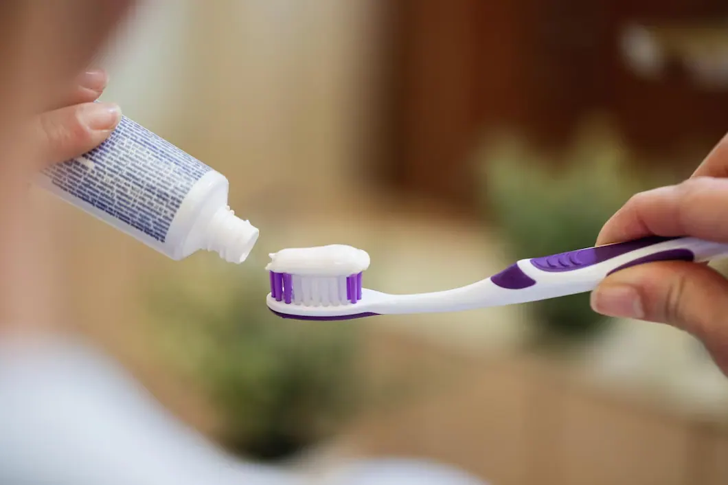 Sužinokite, kaip teisingai valyti dantis