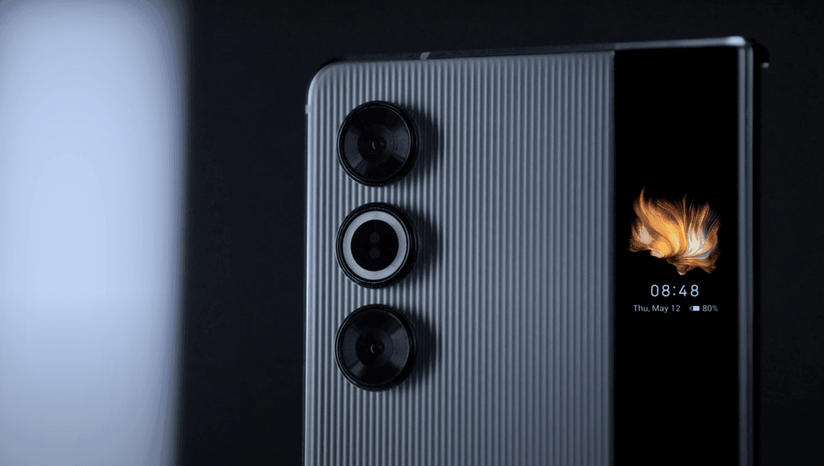 2024 m. vivo ir tecno išleis išmaniuosius telefonus su pakeliamais ekranais phantom ultimate