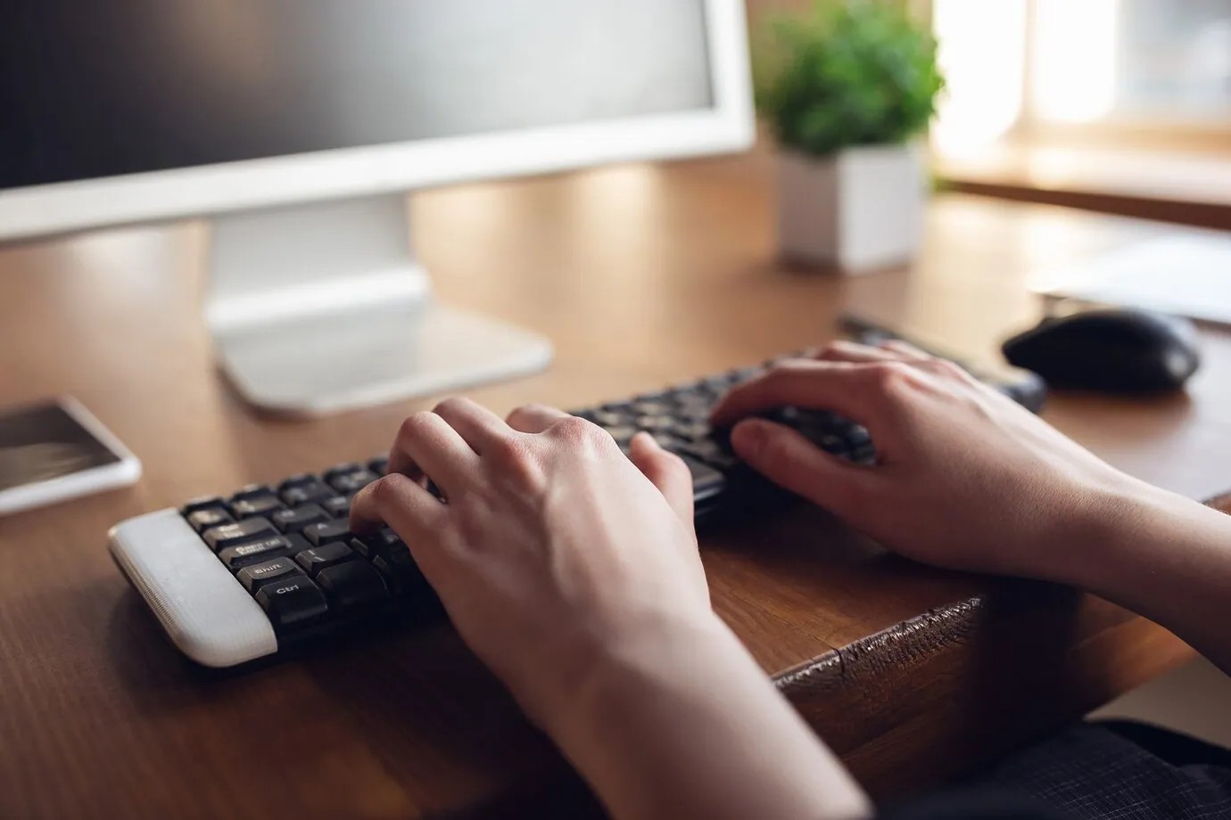 Kaip per 10 minučių išvalyti kompiuterio klaviatūrą