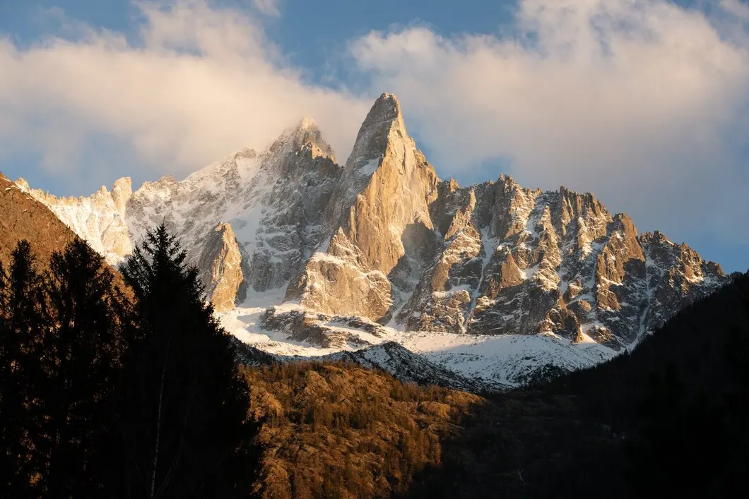 Mont blanc susitraukė 2 metrais