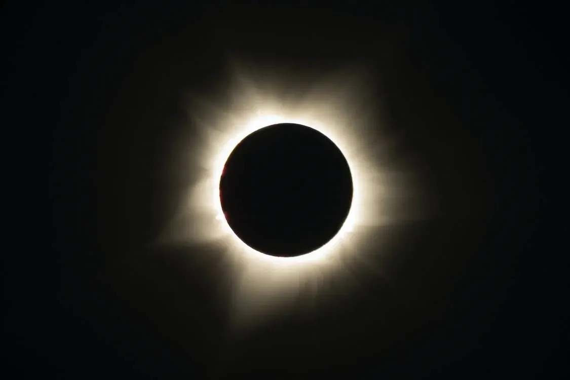 Saulės užtemimas 2025