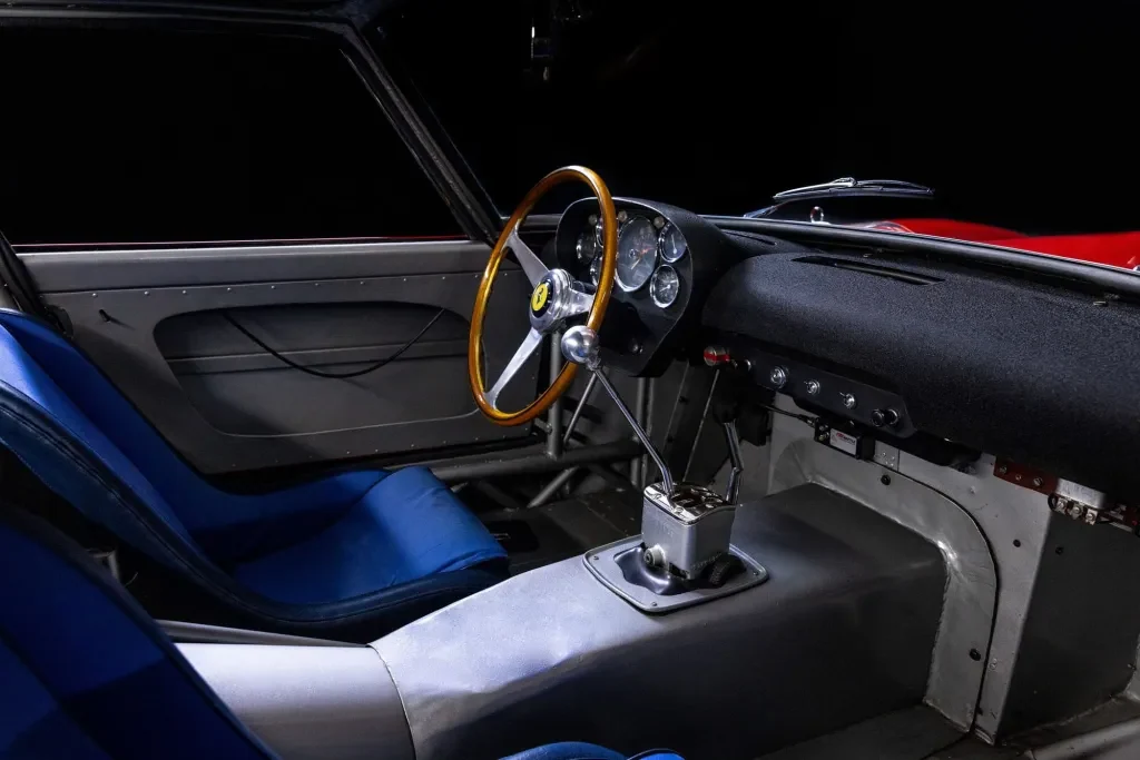 Ferrari 250 GTO vidaus interjeras / Ferrari nuotr.
