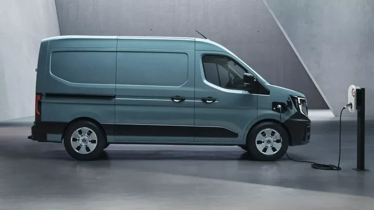 Renault Master 2024 3