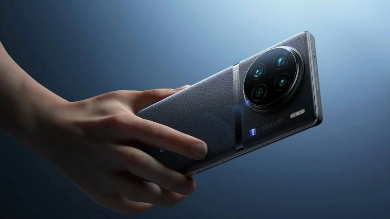 Vivo X100 debiutas Europoje