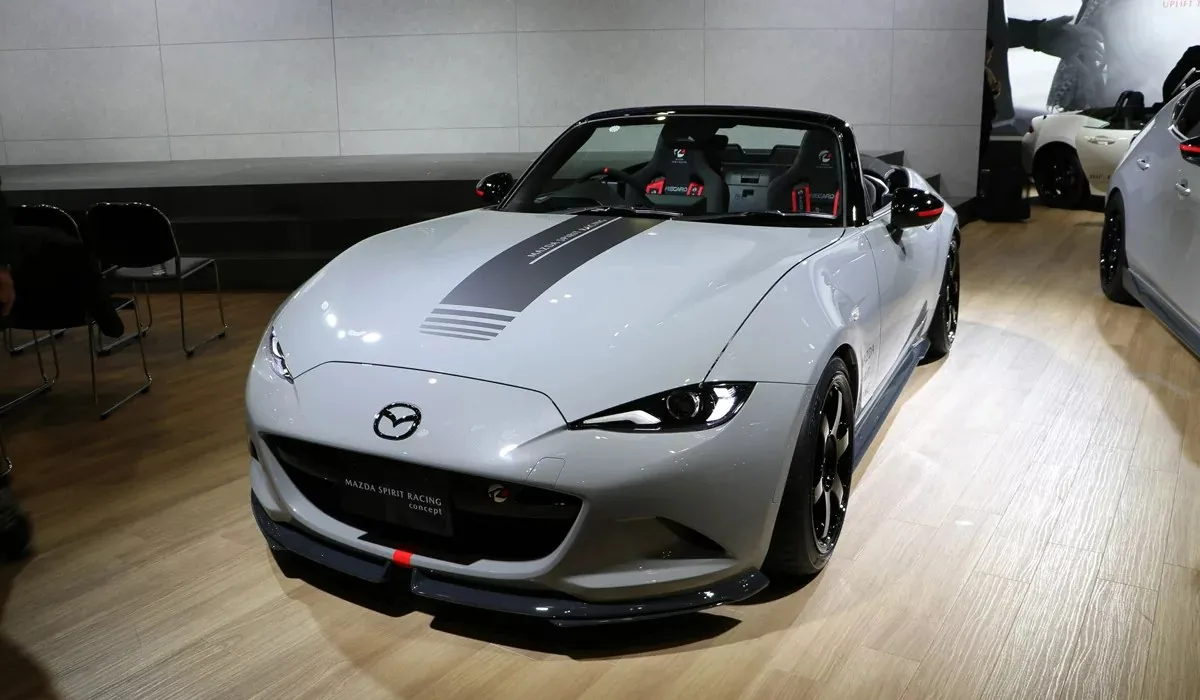 Mazda Iconic SP
