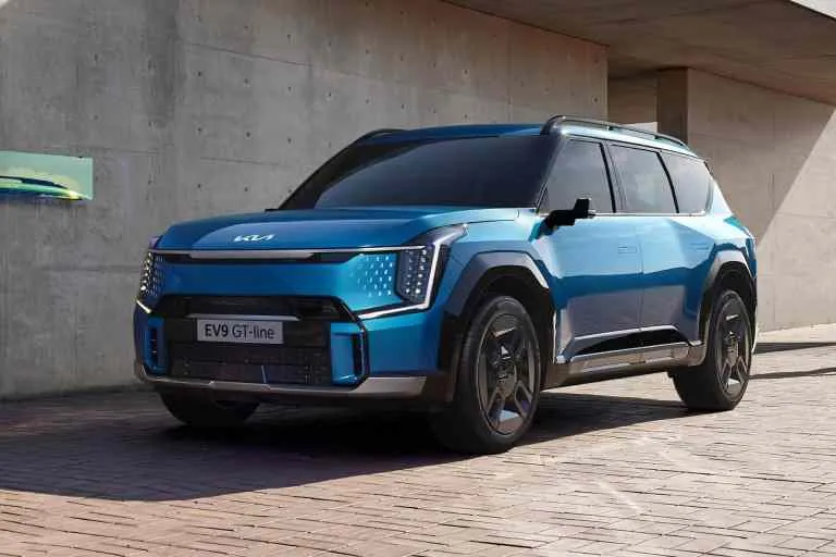 Metų automobilis 2024 EV9