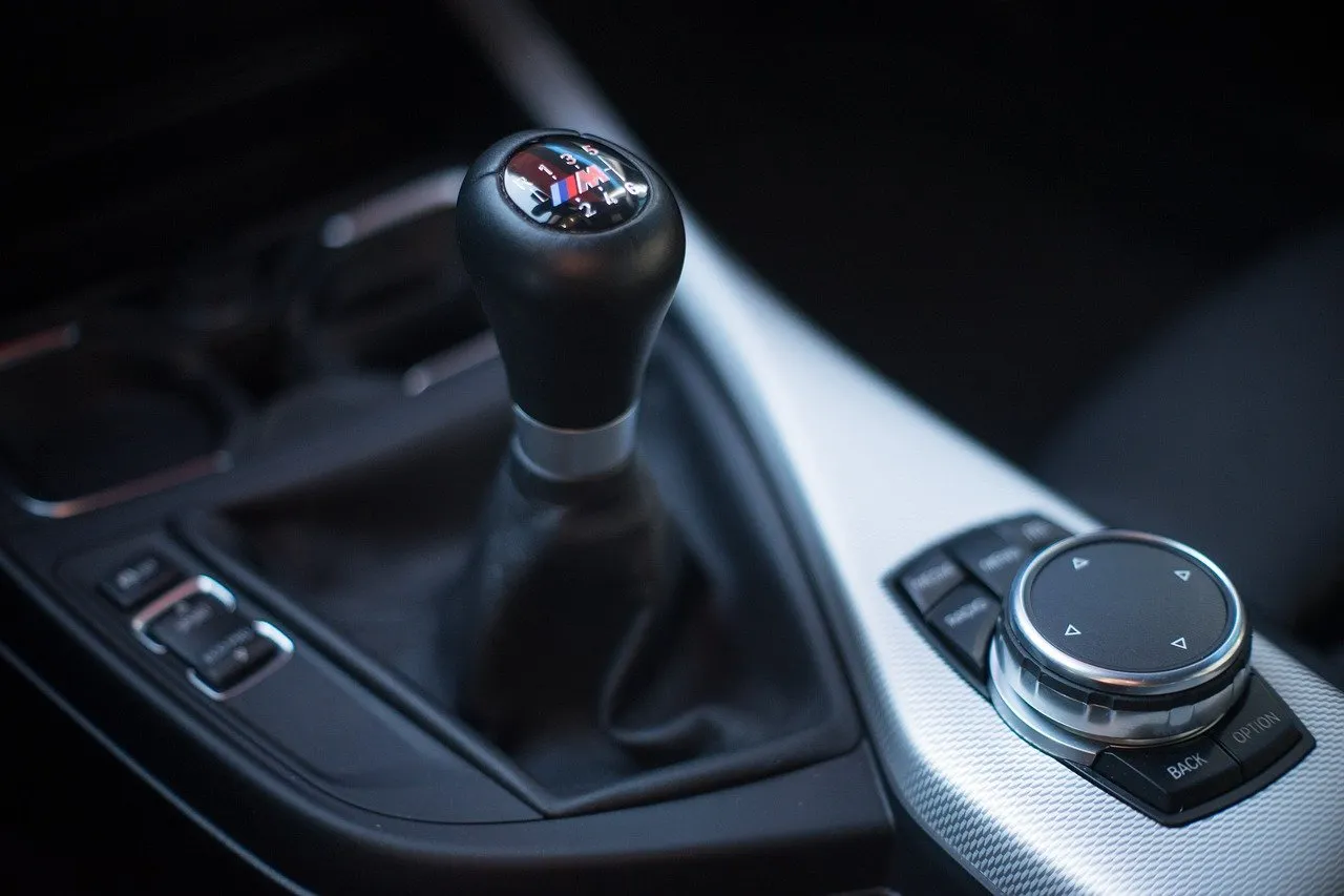 Automobilių pardavimas Lietuvoje
