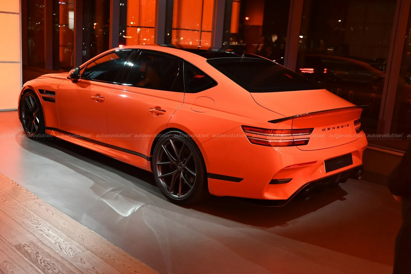 Genesis G80 Magma 2