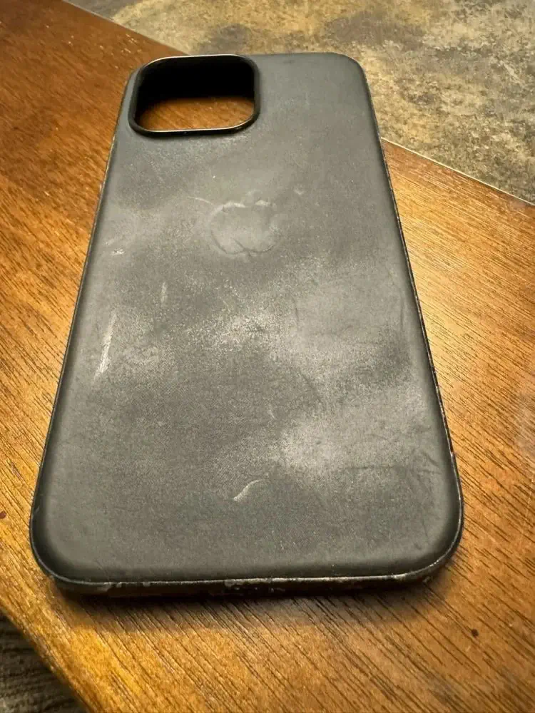 Prastos kokybės iPhone dėklai