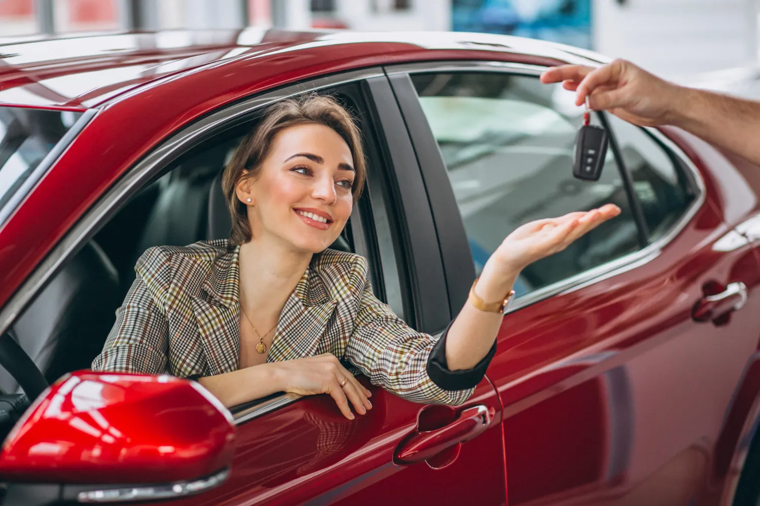 Ilgalaikė automobilio nuoma AVIS
