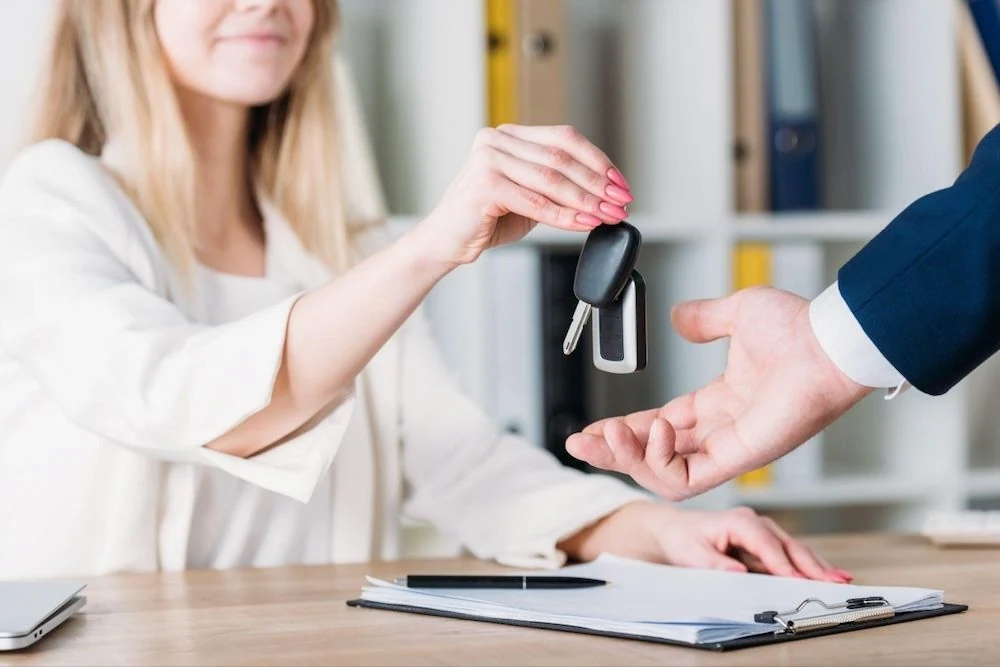 Ką reikia žinoti prieš pasirenkant ilgalaikės automobilių nuomos paslaugą