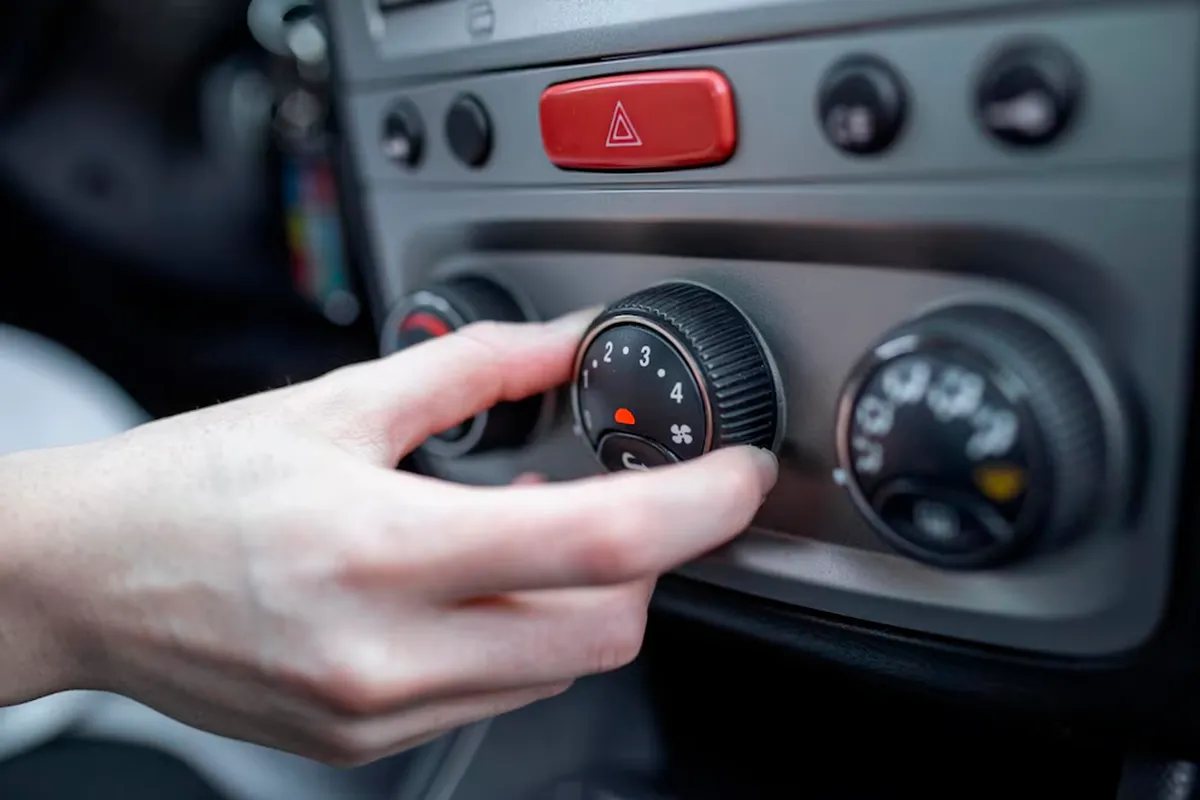 Kaip greitai atvėsinti automobilį