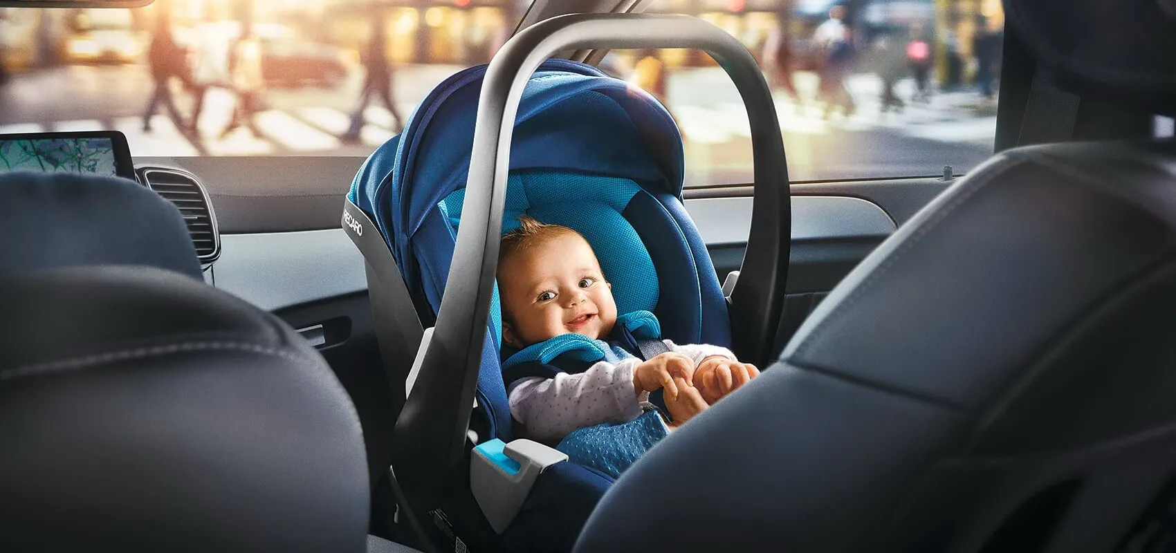 Kodėl nereikėtų palikti vaiko automobilyje