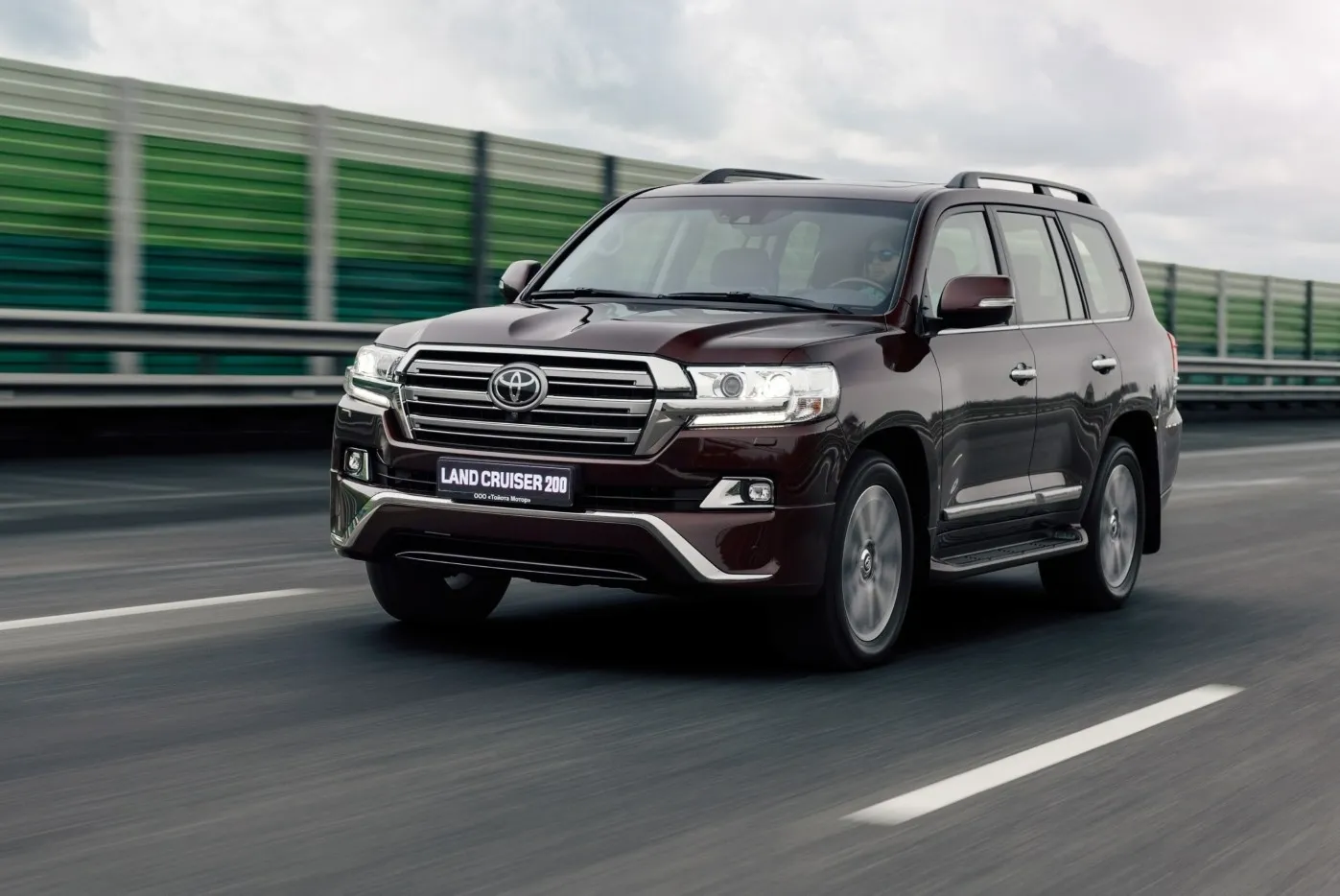 Rėminis Land Cruiser 200