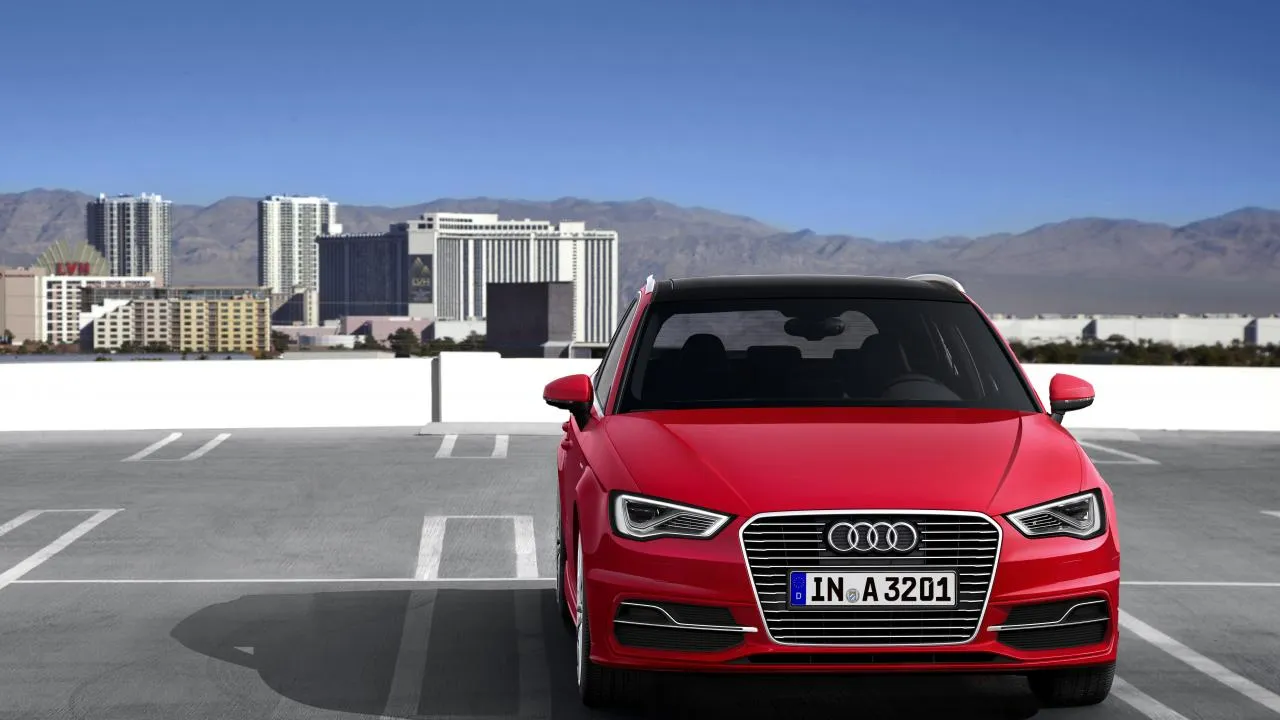 AUDI A3 2015 / Audi nuotr.