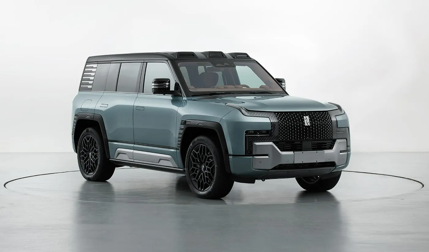 Automobiliai tampa sunkesni