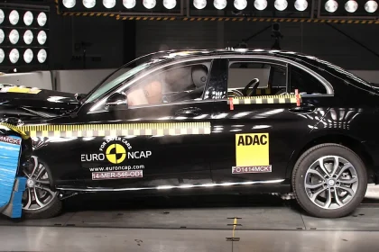 Automobilių saugumo testai