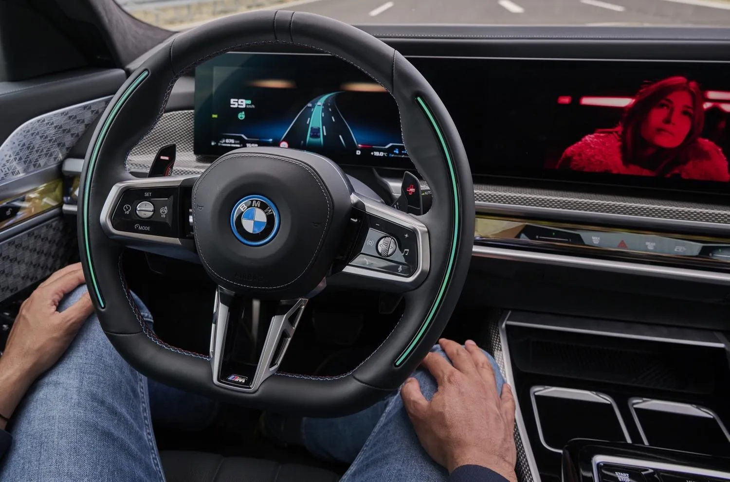 BMW autopilotas su Netflix