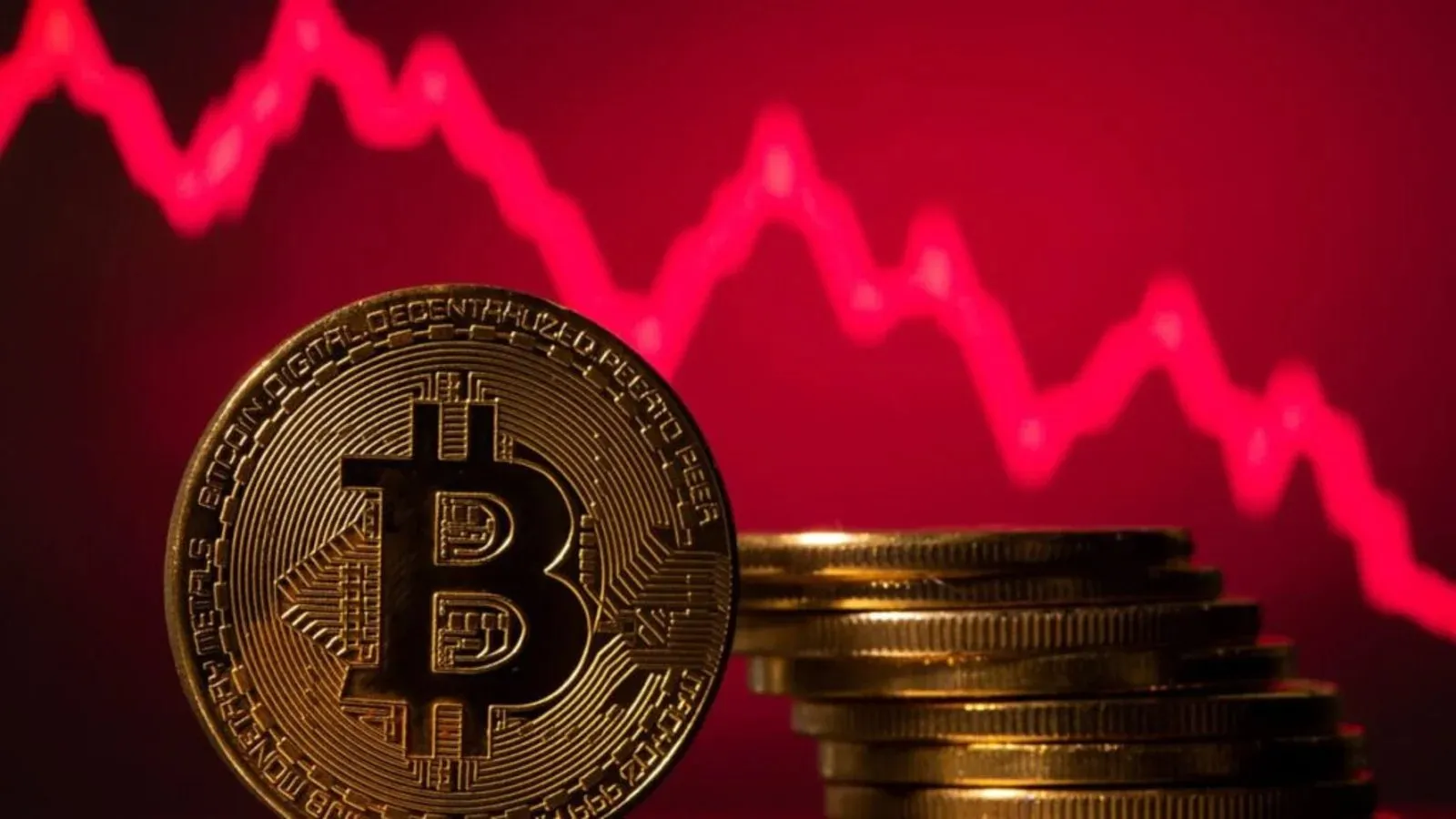 BTC nukrito 30 proc.