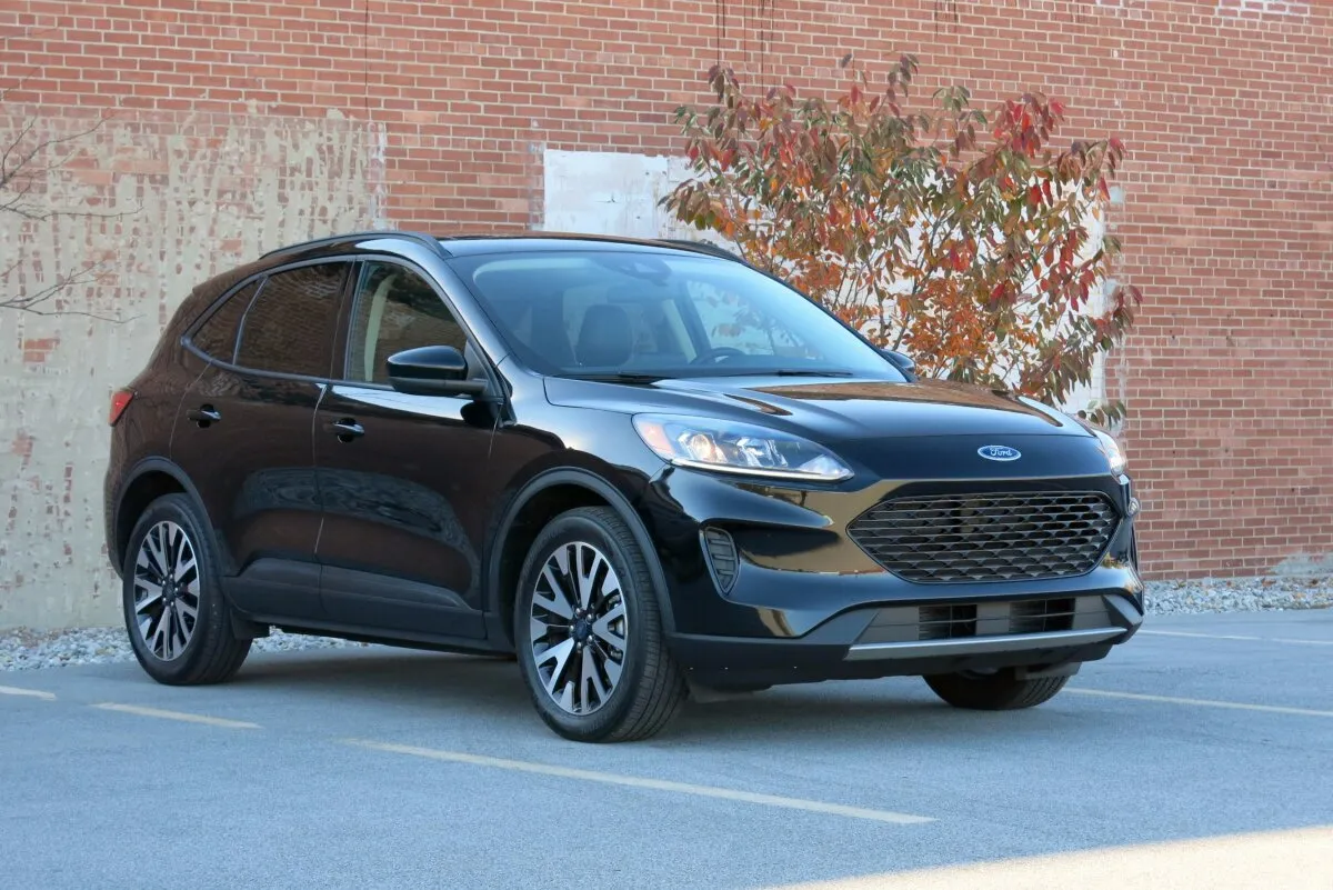 Ford Escape Hybrid 2020