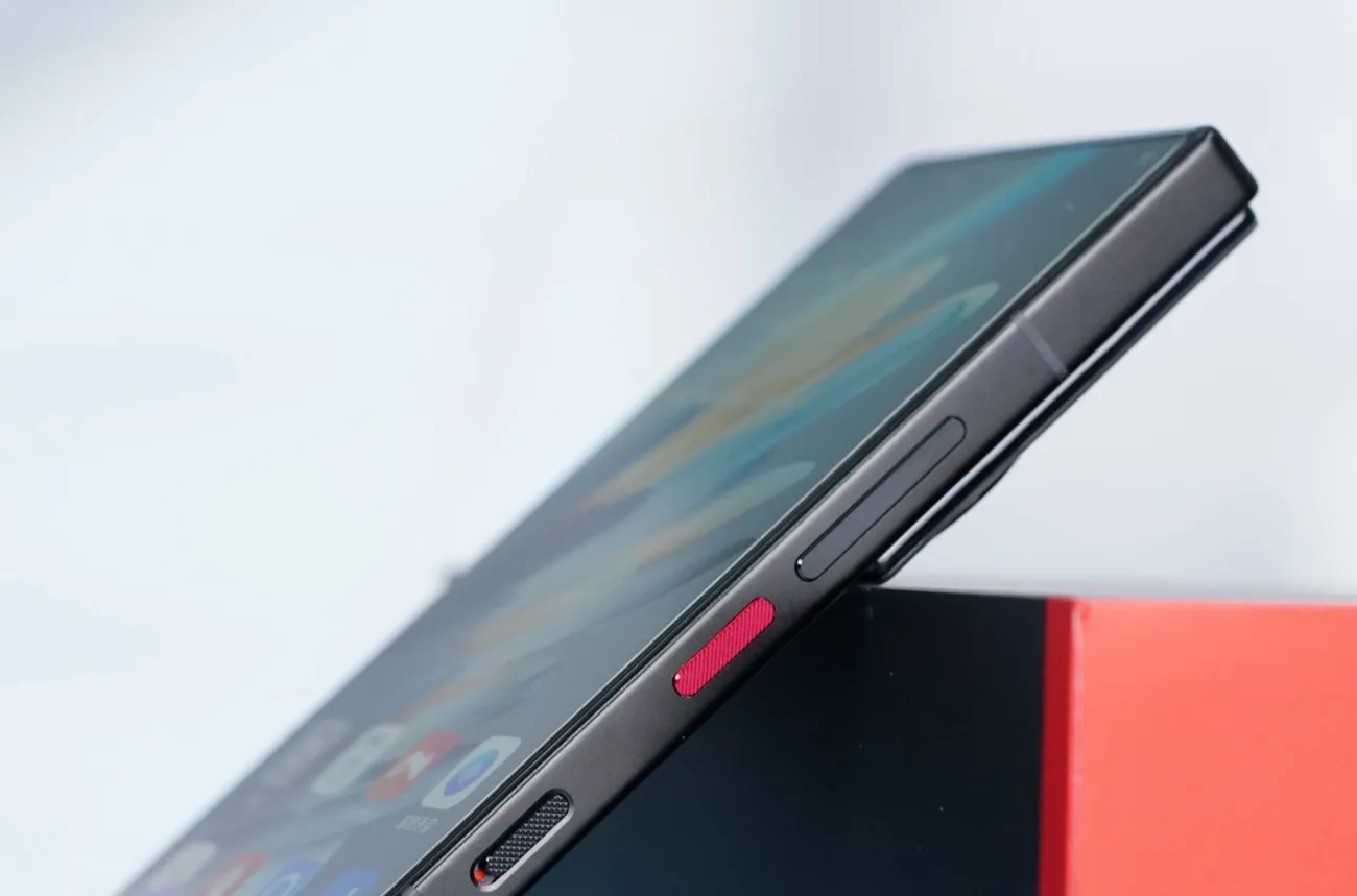 Naujas Nubia telefonas