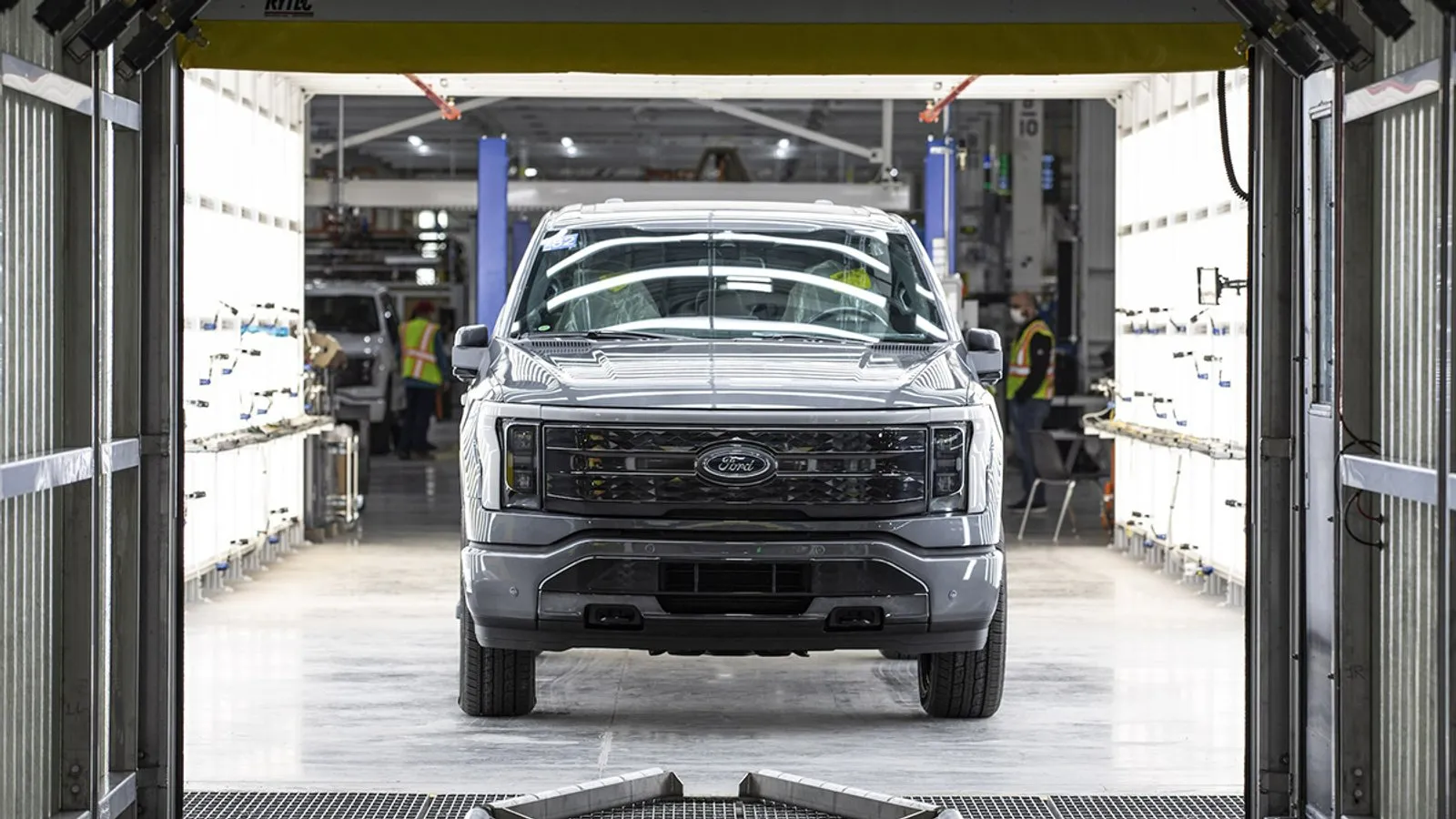 Nauji Ford F-150 Raptor