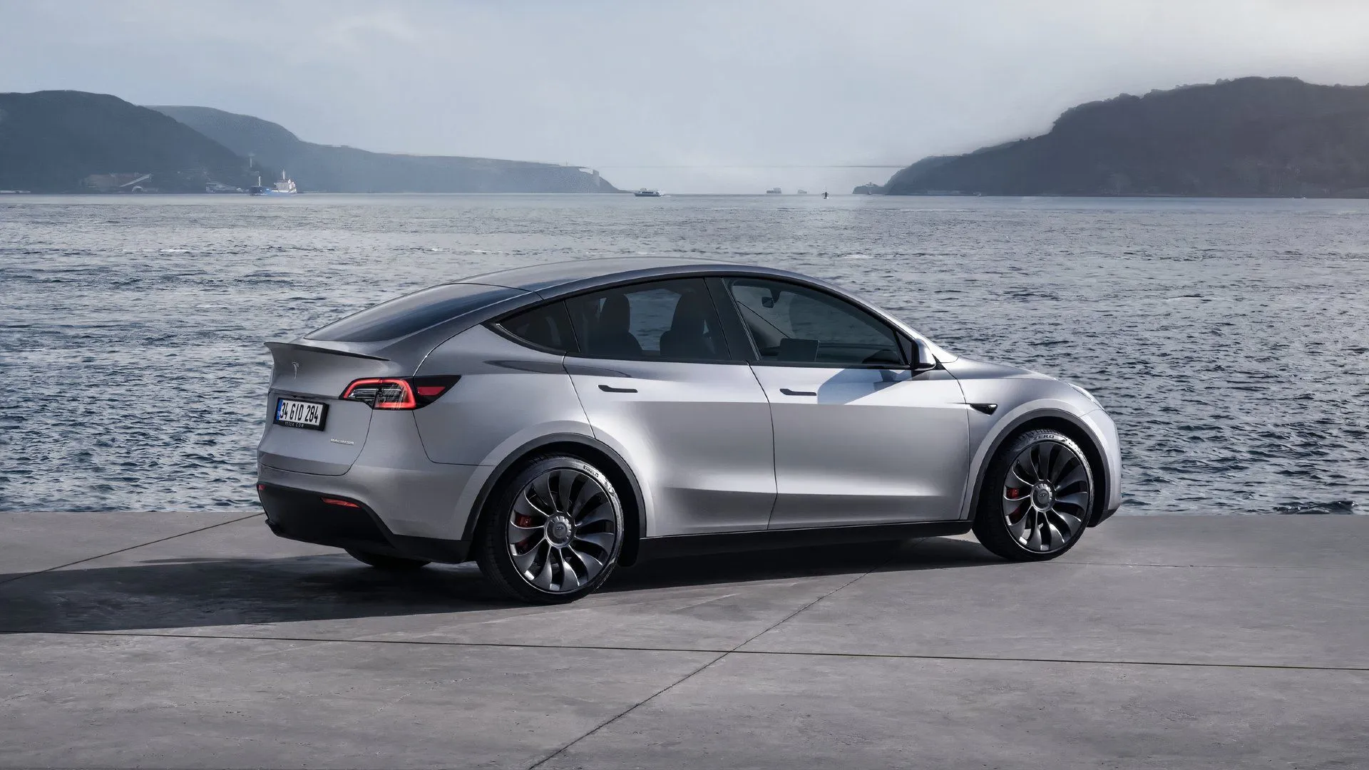 Nauja Tesla Model Y Juniper