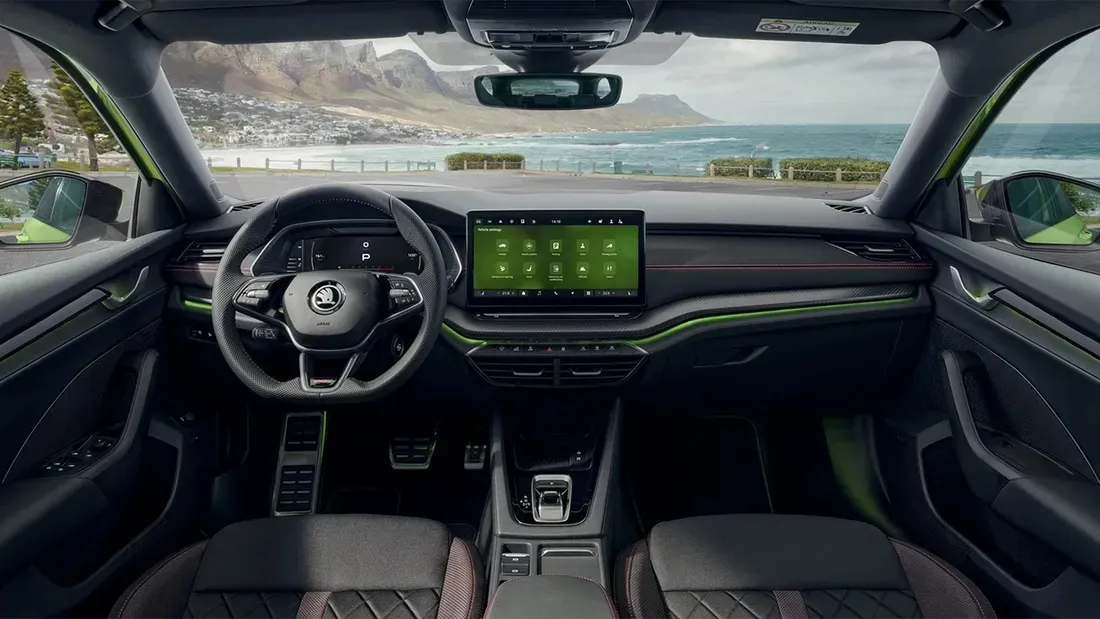 Škoda Ocatia automobilis vidus