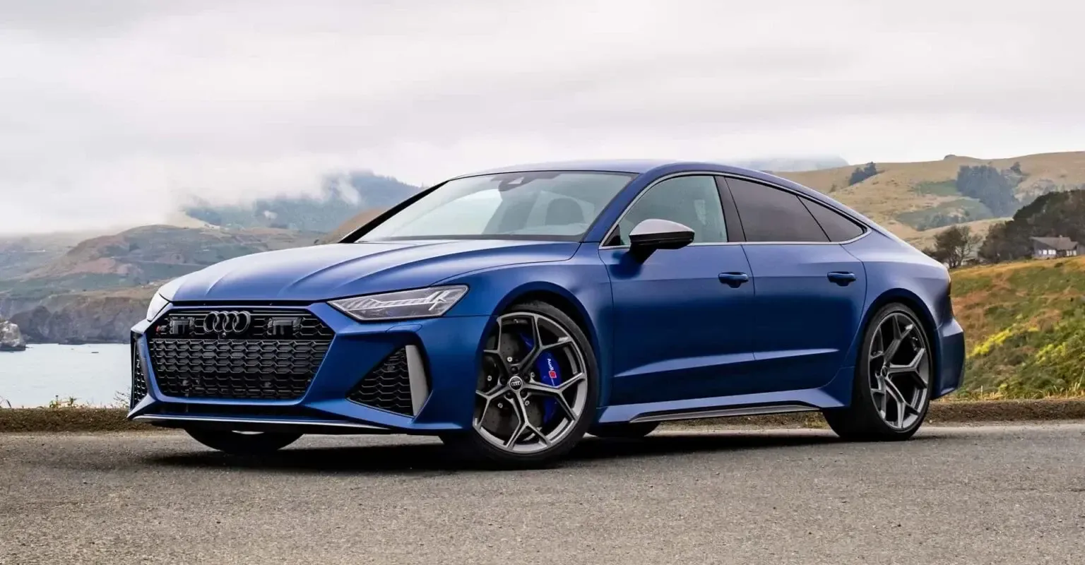 Atnaujinta Audi RS 7