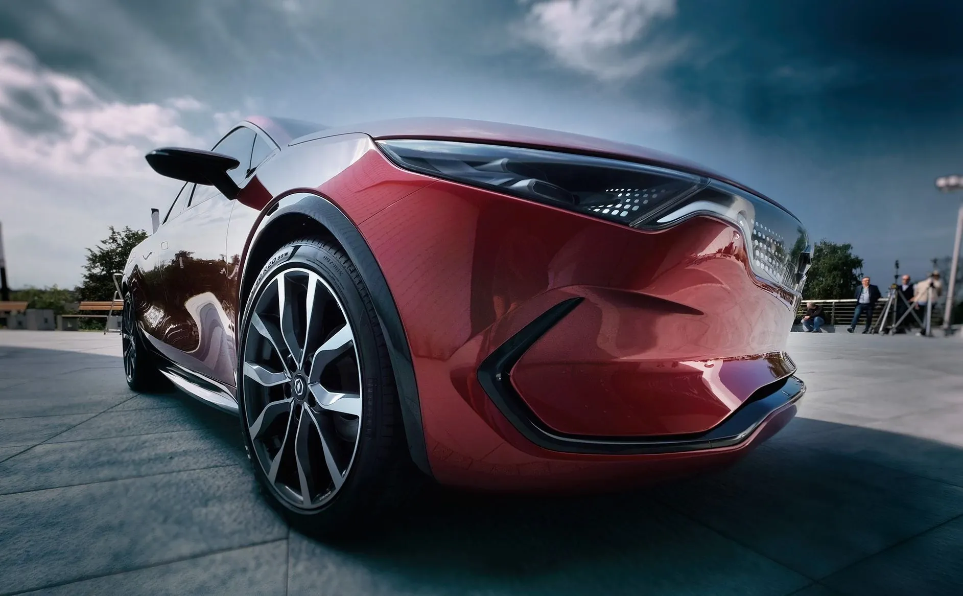 Geely gali statyti gamyklą Lenkijoje
