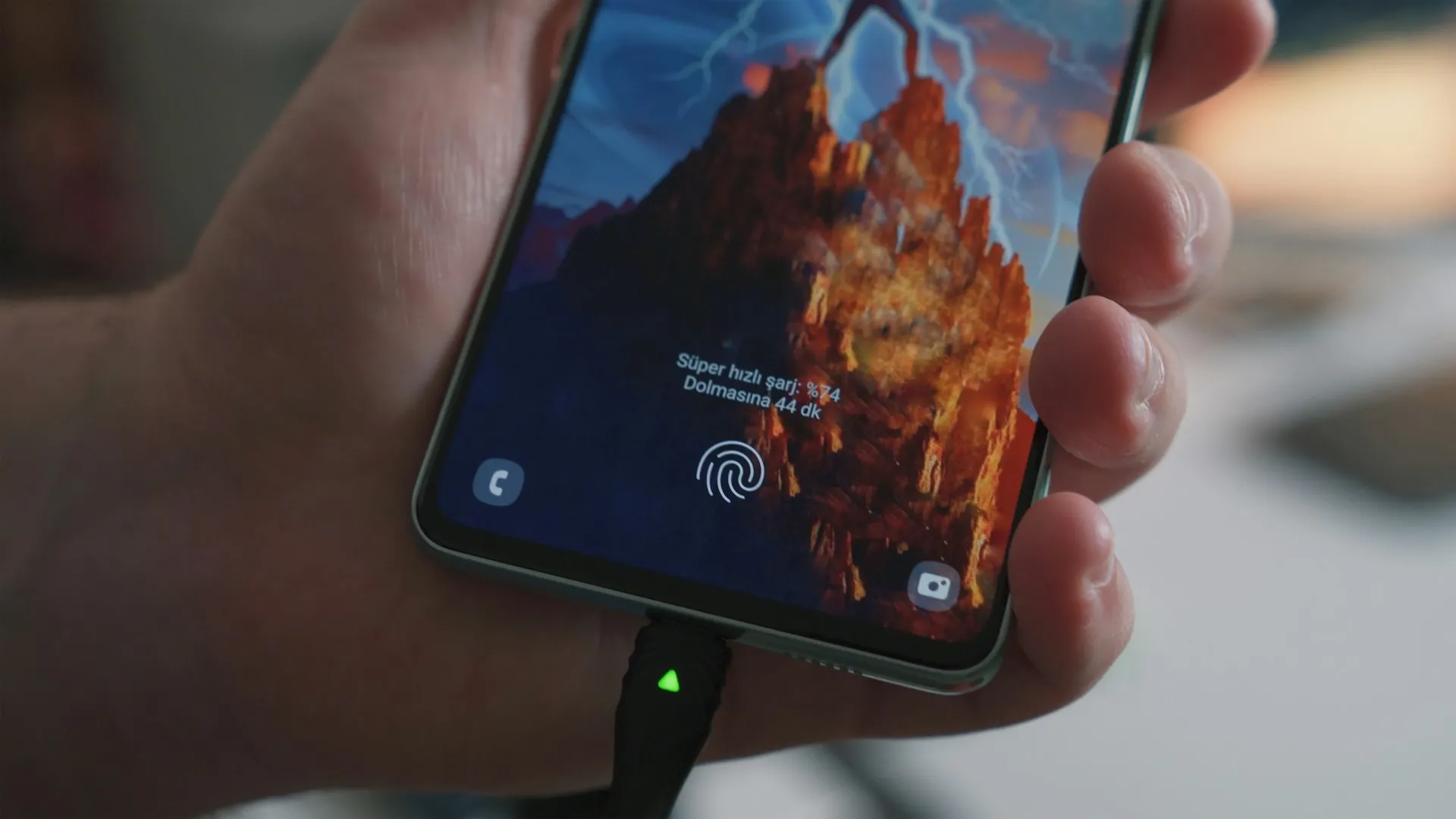 Greitasis telefono įkrovimas Google