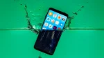 Ką daryti jei jūsų iPhone įkrito į vandenį