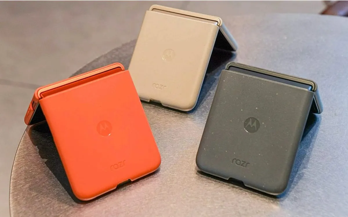 Motorola Razr 50s 2