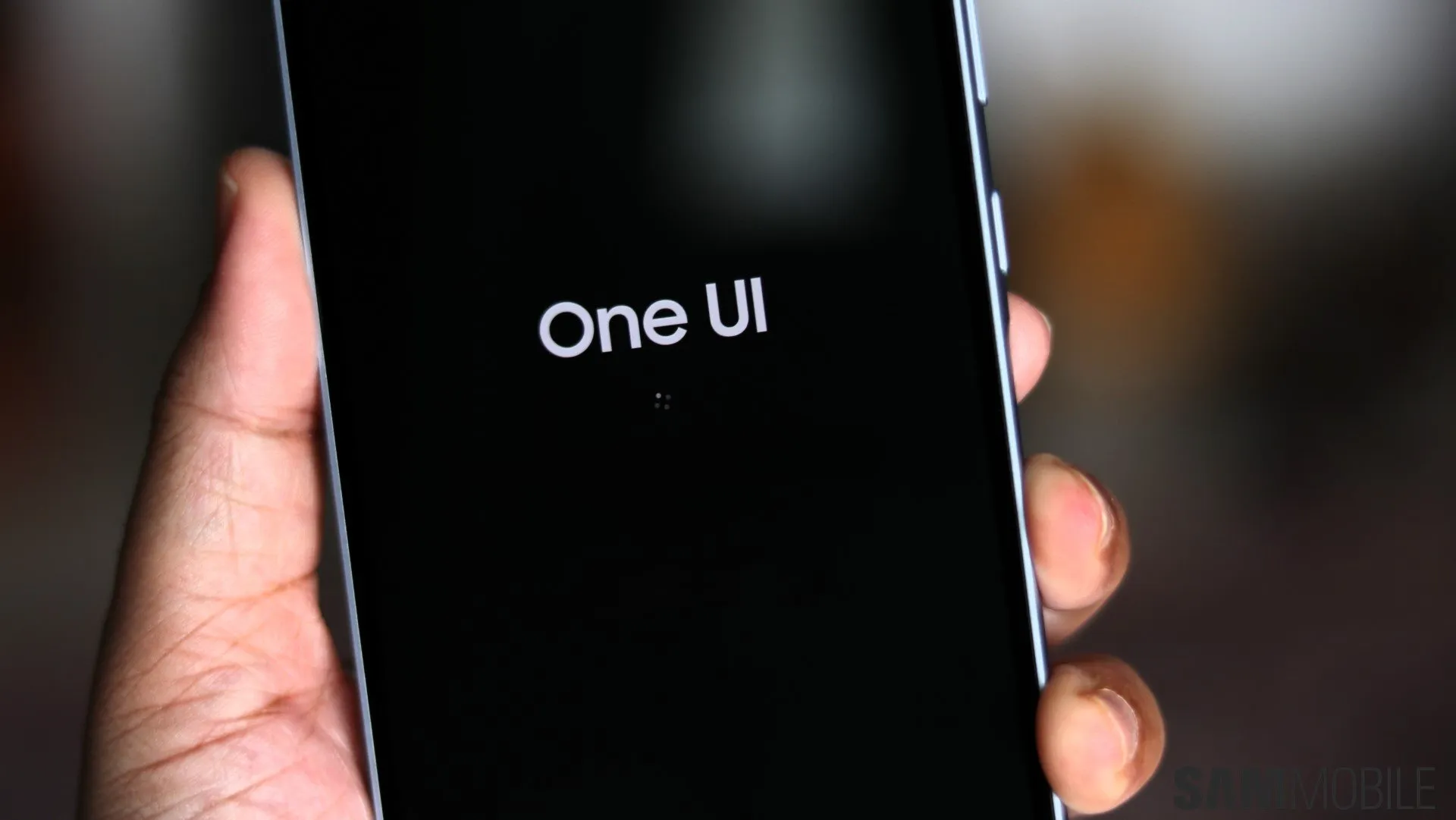 One UI 6.1.1 platinama S23