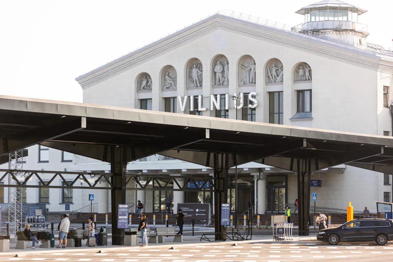 Vilniaus oro uosto išvykimo salės rekonstrukcija