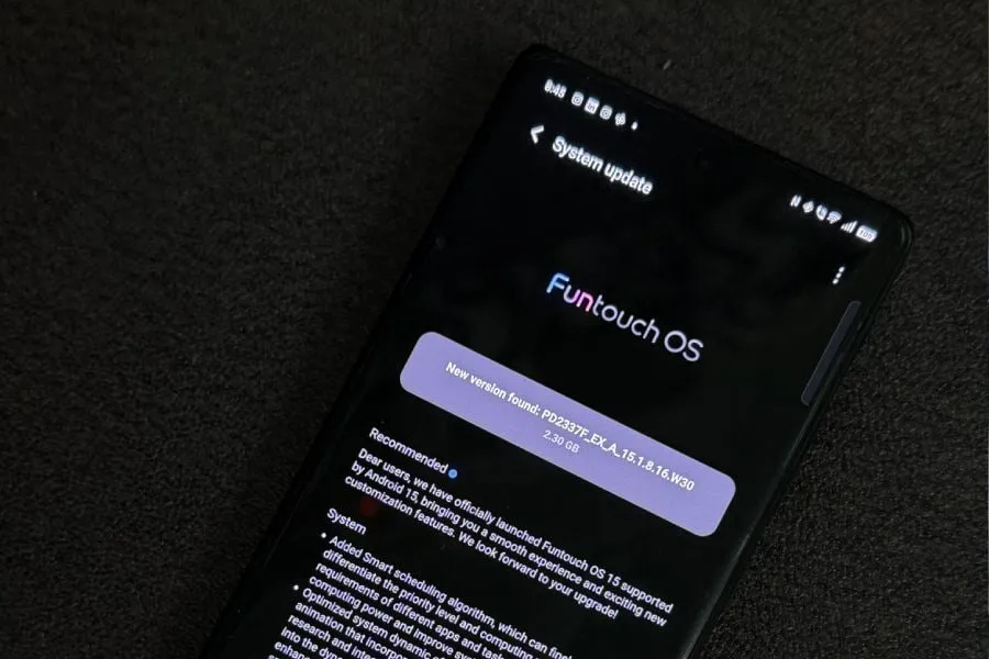 Vivo telefonai su Android 15