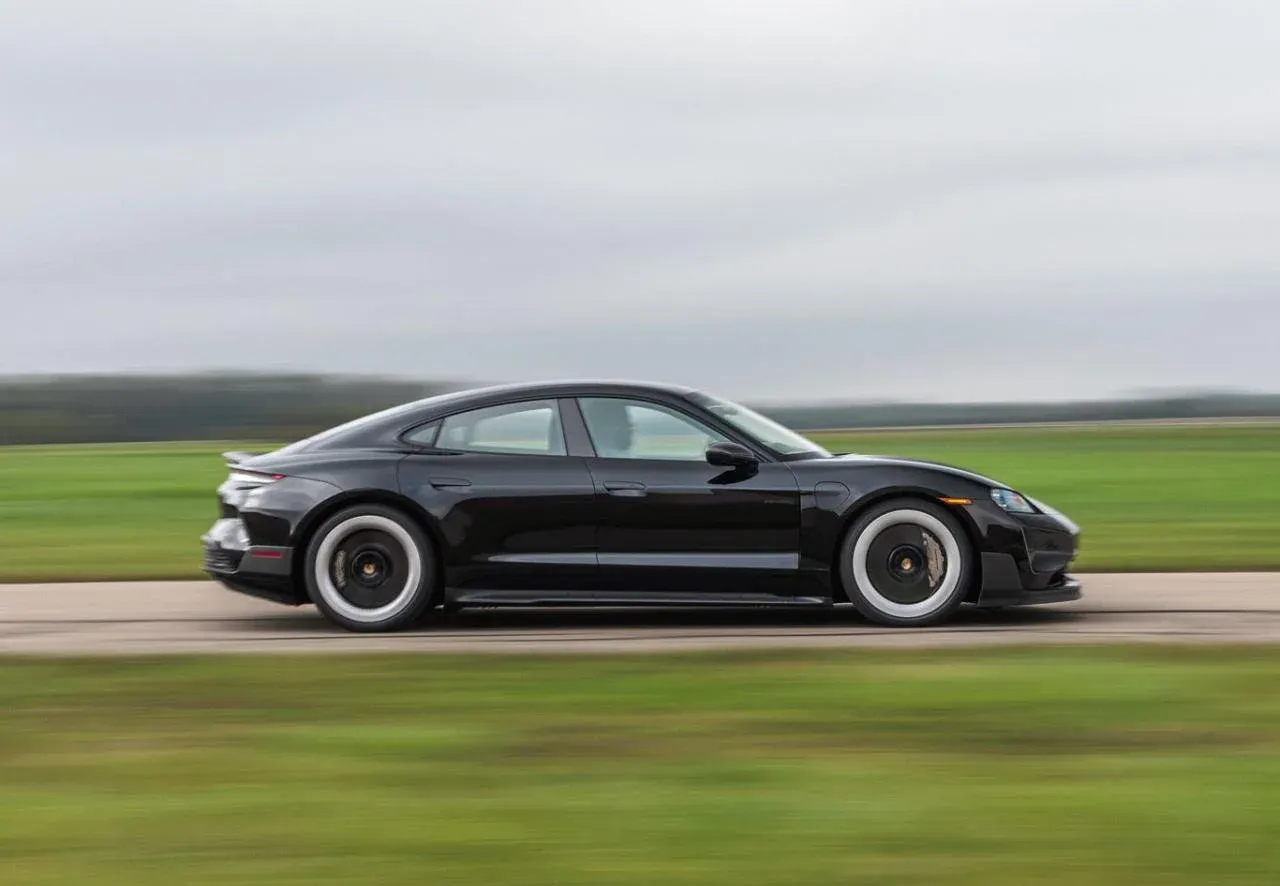 Porsche Taycan Turbo GT