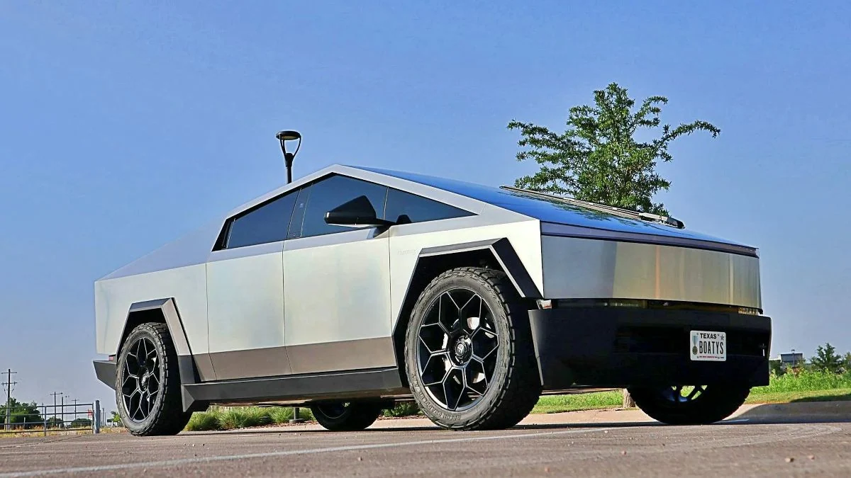 Tesla Cybertruck elektromobilis