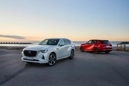 Atnaujinta Europos rinkai skirta „Mazda CX-60“ krosoverio versija