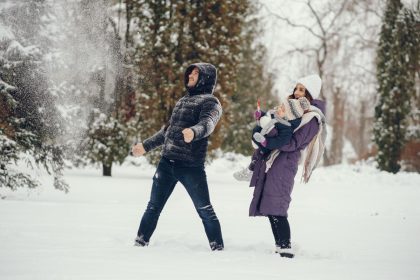 Baltas sniegas per Kalėdas