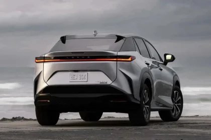 Lexus RZ 2025 3