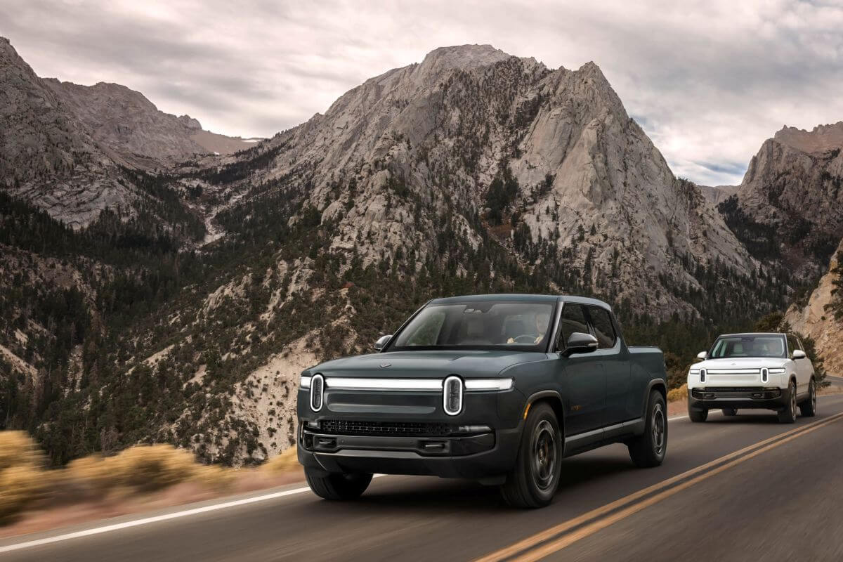 Rivian elektromobiliai