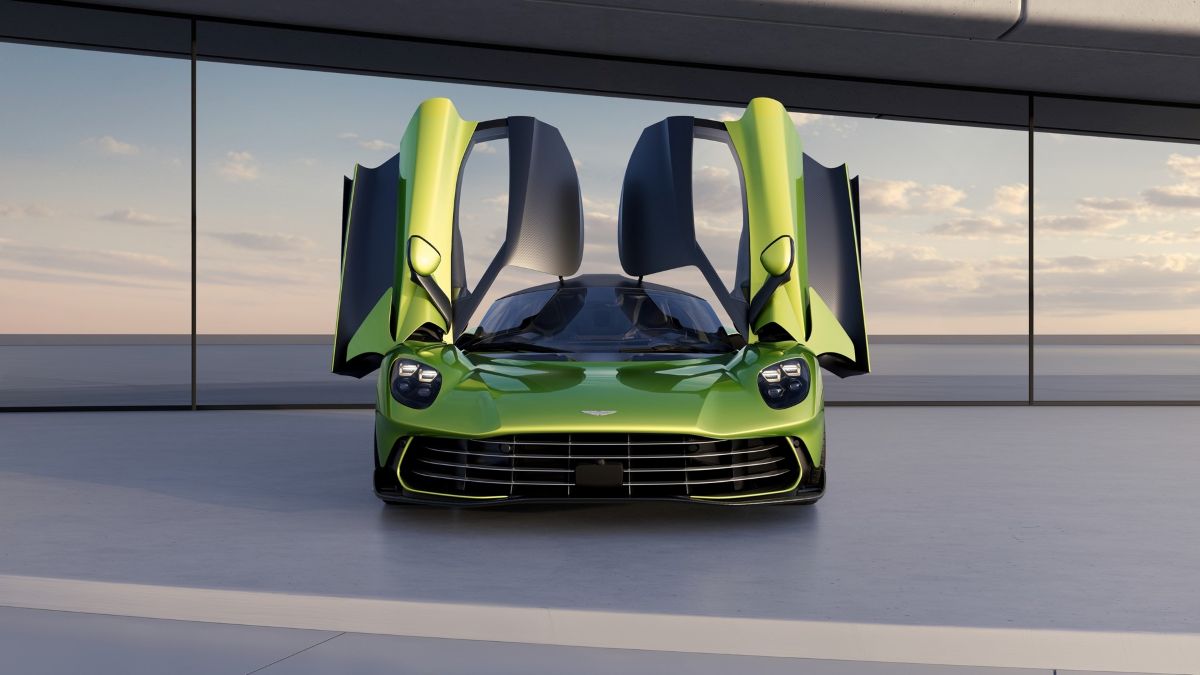 Aston Martin Valhalla 3