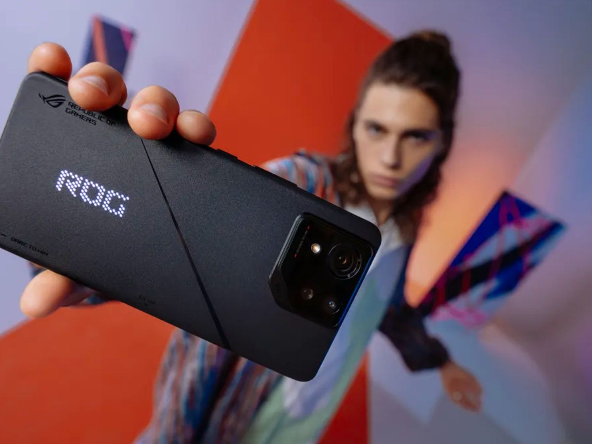 Asus ROG 9 Pro telefonas aplenkė visus