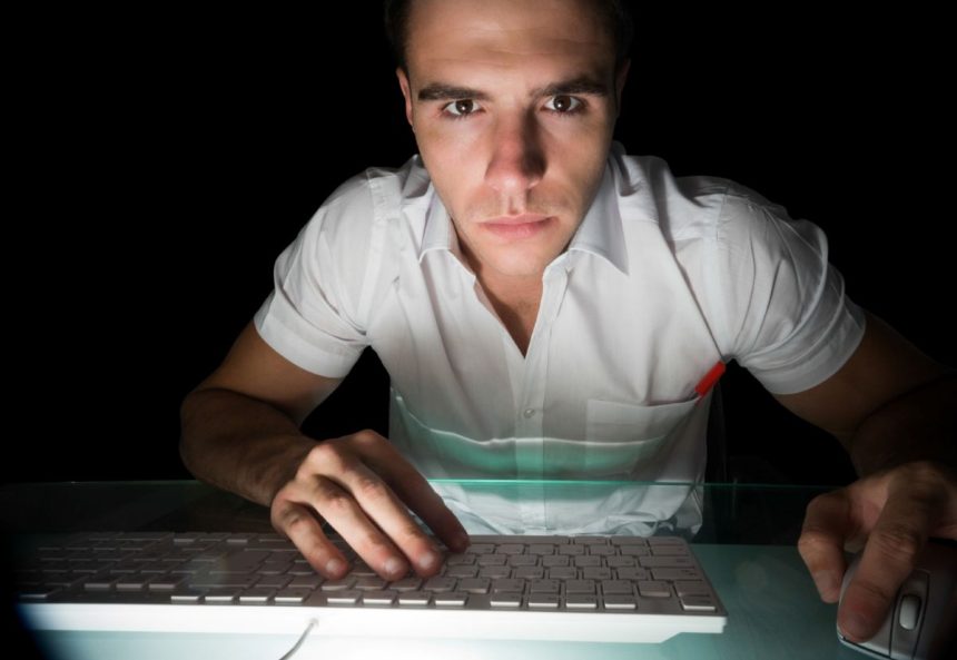 Dideli Windows pažeidžiamumai, atnaujinkite sistemą